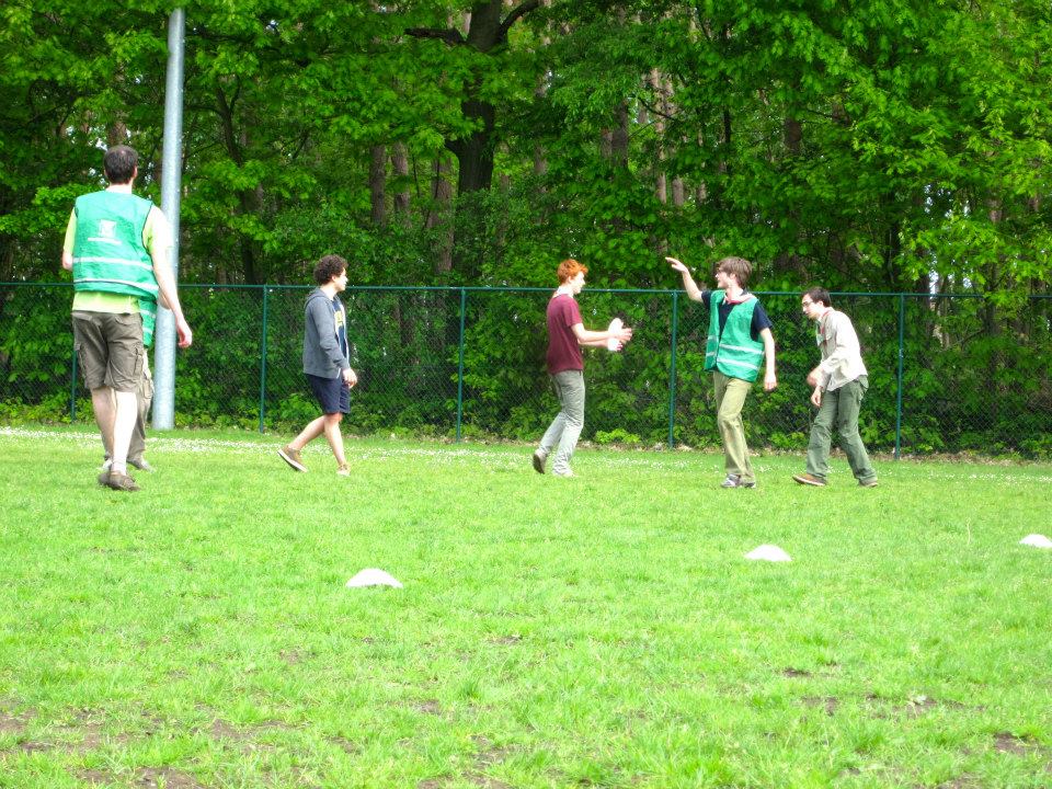 Sint-Martinus den XIIde - Frisbee Initiatie 2013